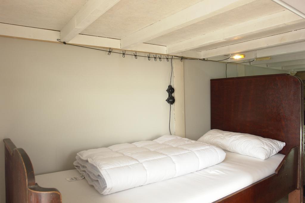 Ost-Apotheke Hostel Lipsk Pokój zdjęcie
