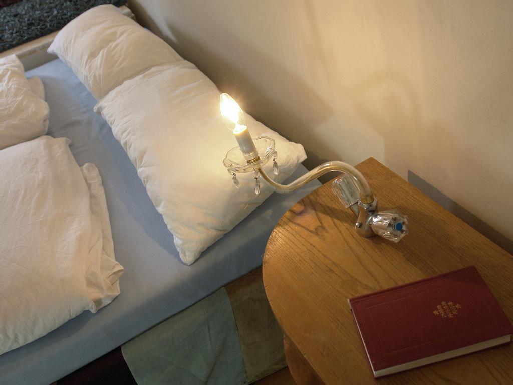 Ost-Apotheke Hostel Lipsk Pokój zdjęcie